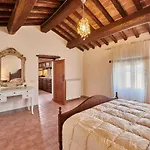 La Rosa Apartment