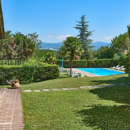 La Rosa 치타디카스텔로